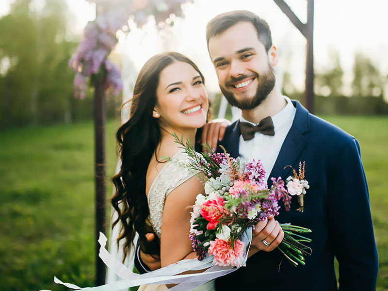 glassware or plastic at a wedding